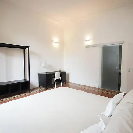 Appartamento 5 Min Duomo - Novella Boutique - Parcheggio